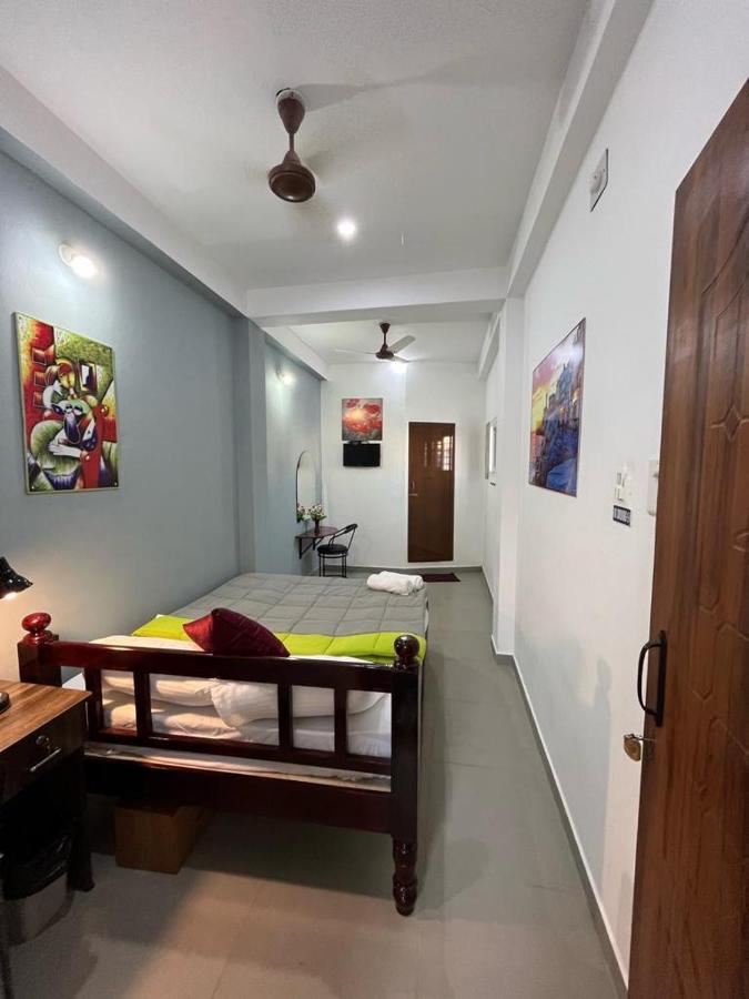 Chez Prabha Homestay Pondicherry Bagian luar foto