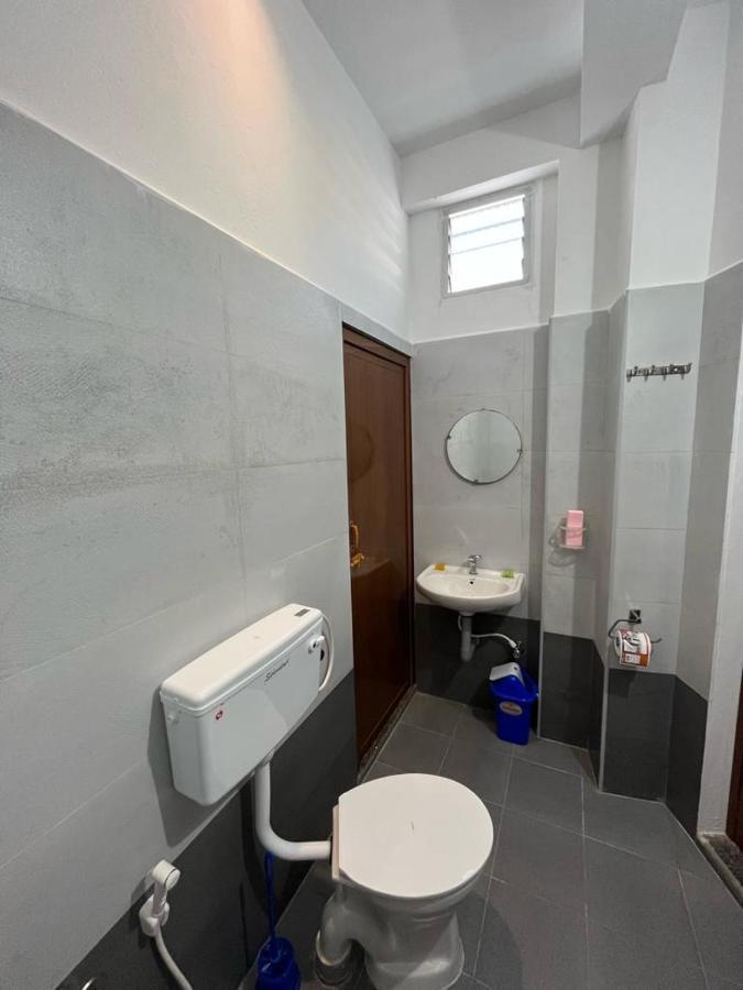 Chez Prabha Homestay Pondicherry Bagian luar foto